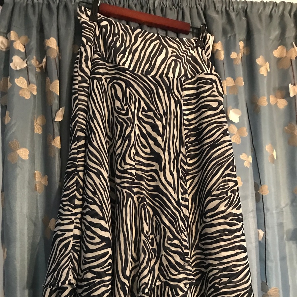 Blue and white zebra print layered skirt